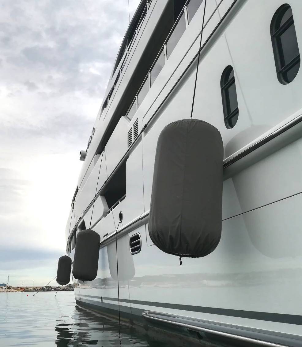 Yacht exterior wrapping. Hull and boot stripes MV NAUTICAL